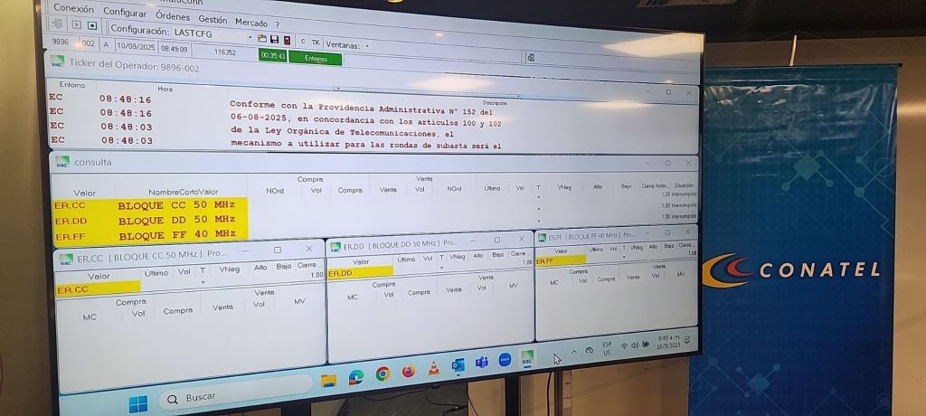 A casa llena la Bolsa de Valores de Caracas para subasta de&nbsp;espectro