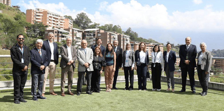 Movistar beca a estudiantes de la Universidad&nbsp;Monteávila