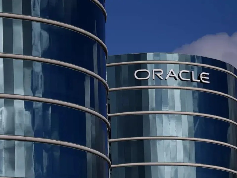 Oracle pagará, en promedio, $53 mil a cada uno de los 30 mil empleados&nbsp;despedidos
