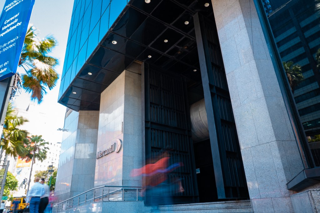 Mercantil cerró 2025 con 1,1 millones de clientes con las nuevas tarjetas Contactless