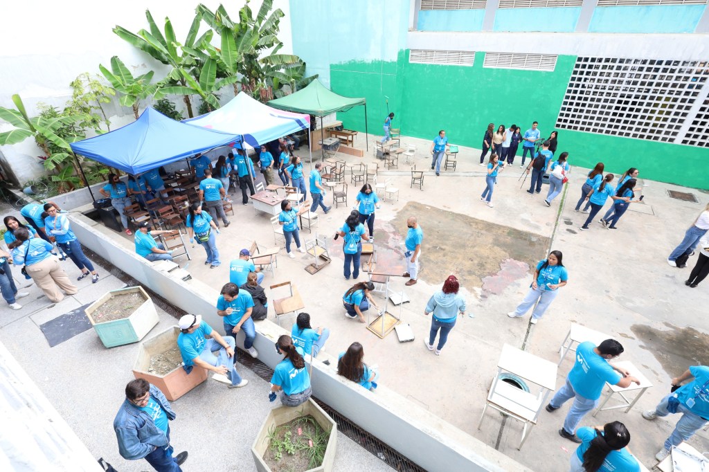 Ruta tecnológica de Movistar beneficia a más de 2500 personas